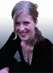 Lucia Comnes