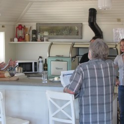 directing father & daughter scene